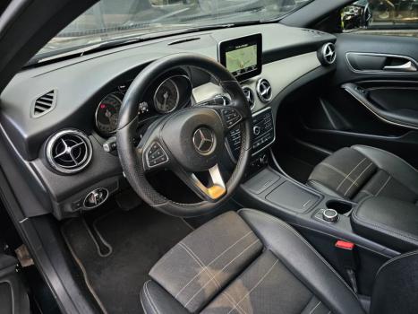 MERCEDES-BENZ GLA 200 1.6 16V 4P FLEX CGI NIGHT TURBO AUTOMTICO, Foto 10