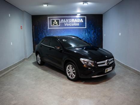 MERCEDES-BENZ GLA 200 1.6 16V 4P FLEX CGI ADVANCE TURBO AUTOM�TICO, Foto 3