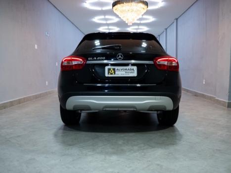 MERCEDES-BENZ GLA 200 1.6 16V 4P FLEX CGI ADVANCE TURBO AUTOM�TICO, Foto 16