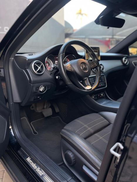 MERCEDES-BENZ GLA 200 1.6 16V 4P CGI ADVANCE TURBO AUTOM�TICO, Foto 11