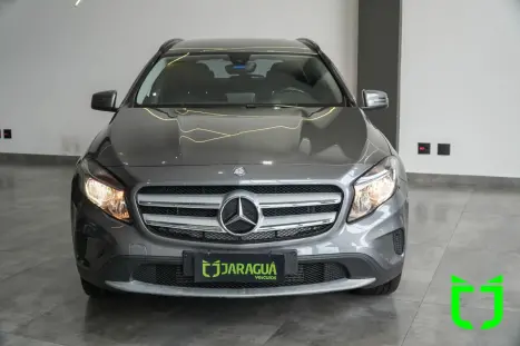MERCEDES-BENZ GLA 200 1.6 16V 4P CGI STYLE TURBO AUTOM�TICO, Foto 2