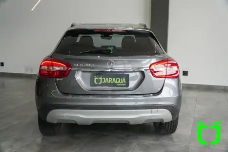MERCEDES-BENZ GLA 200 1.6 16V 4P CGI STYLE TURBO AUTOM�TICO, Foto 5