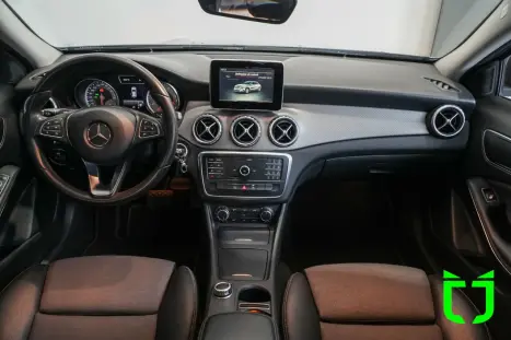 MERCEDES-BENZ GLA 200 1.6 16V 4P CGI STYLE TURBO AUTOM�TICO, Foto 15