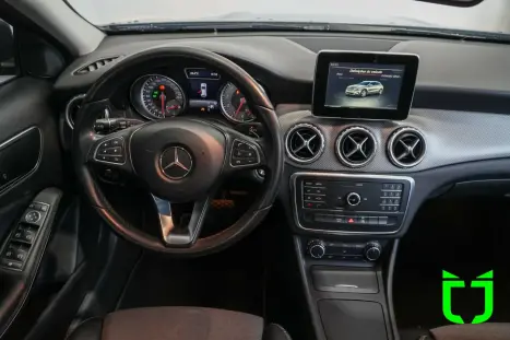 MERCEDES-BENZ GLA 200 1.6 16V 4P CGI STYLE TURBO AUTOM�TICO, Foto 16