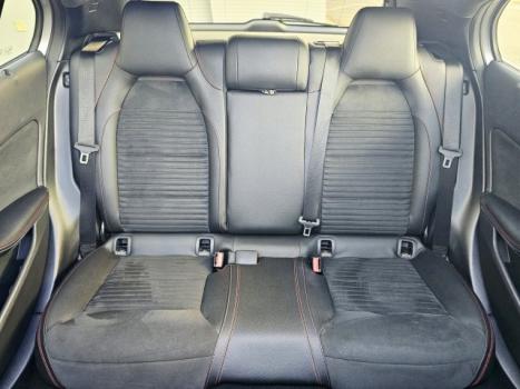 MERCEDES-BENZ GLA 250 2.0 16V 4P ENDURO TURBO AUTOMTICO, Foto 8