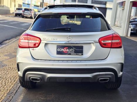 MERCEDES-BENZ GLA 250 2.0 16V 4P ENDURO TURBO AUTOMTICO, Foto 10