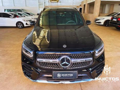 MERCEDES-BENZ GLB 220 2.0 16V 4P MHEV AMG LINE 4MATIC DCT AUTOM�TICO, Foto 2