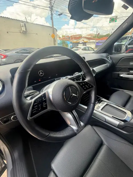 MERCEDES-BENZ GLB 220 2.0 16V 4P MHEV PROGRESSIVE 4MATIC DCT AUTOM�TICO, Foto 6