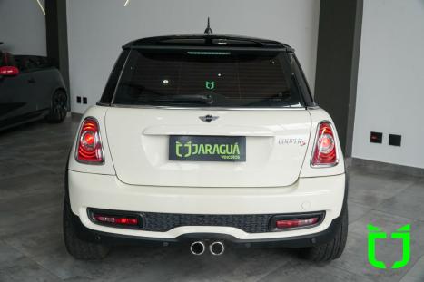MINI Cooper 1.6 16V S TURBO AUTOM�TICO, Foto 5