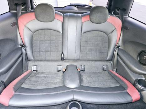 MINI Cooper 2.0 16V 4P TWINPOWER CLUBMAN JOHN COOPER WORKS ALL4 STEPTRONIC AUTOMÁTICO, Foto 7 MINI Cooper 2.0 16V 4P TWINPOWER CLUBMAN JOHN COOPER WORKS ALL4 STEPTRONIC AUTOMÁTICO, Foto 7