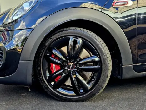 MINI Cooper 2.0 16V 4P TWINPOWER CLUBMAN JOHN COOPER WORKS ALL4 STEPTRONIC AUTOMÁTICO, Foto 21 MINI Cooper 2.0 16V 4P TWINPOWER CLUBMAN JOHN COOPER WORKS ALL4 STEPTRONIC AUTOMÁTICO, Foto 21