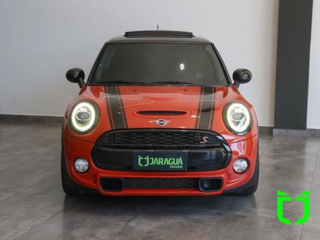 MINI Cooper 2.0 16V S TOP TURBO, Foto 2 MINI Cooper 2.0 16V S TOP TURBO, Foto 2