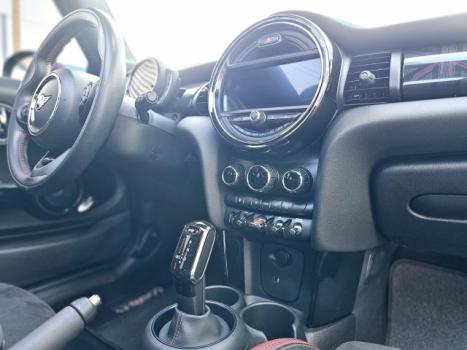 MINI Cooper 2.0 16V 4P TWINPOWER CLUBMAN JOHN COOPER WORKS ALL4 STEPTRONIC AUTOM�TICO, Foto 19
