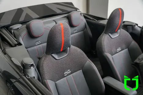 MINI Cooper Cabriolet 2.0 16V TWINPOWER GASOLINA JOHN COOPER WORKS STEPTRONIC AUTOM�TICO, Foto 37