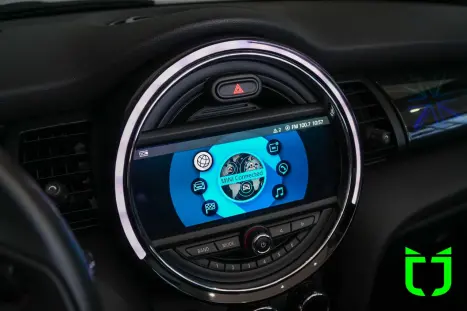 MINI Cooper Cabriolet 2.0 16V TWINPOWER GASOLINA JOHN COOPER WORKS STEPTRONIC AUTOM�TICO, Foto 12
