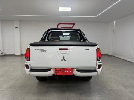 MITSUBISHI L 200 Triton 3.2 16V HPE 4X4 CABINE DUPLA TURBO DIESEL INTERCOOLER AUTOMTICO, Foto 15