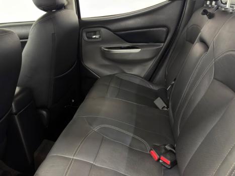 MITSUBISHI L 200 Triton 2.4 16V SPORT HPE-S 4X4 CABINE DUPLA TURBO DIESEL AUTOM�TICO, Foto 14