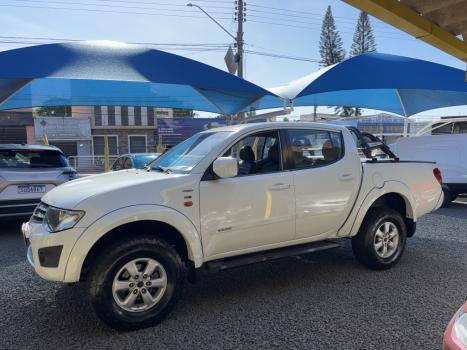 MITSUBISHI L 200 Triton 2.4 16V FLEX HLS CABINE DUPLA, Foto 2