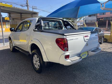 MITSUBISHI L 200 Triton 2.4 16V FLEX HLS CABINE DUPLA, Foto 3