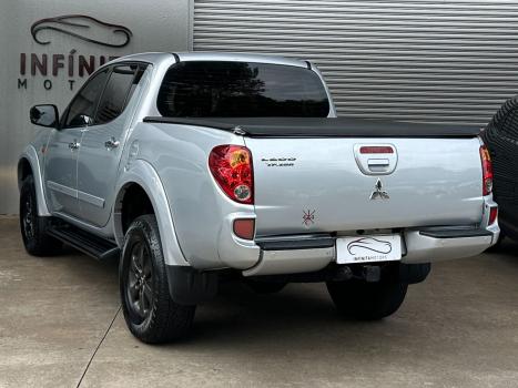 MITSUBISHI L 200 Triton 3.5 V6 HPE 4X4 FLEX CABINE DUPLA AUTOM�TICO, Foto 2