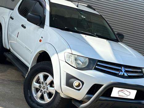 MITSUBISHI L 200 Triton 2.4 16V FLEX HLS CABINE DUPLA, Foto 10