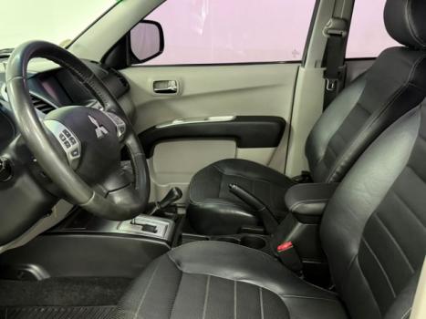 MITSUBISHI L 200 Triton 3.5 V6 HPE 4X4 FLEX CABINE DUPLA AUTOM�TICO, Foto 5