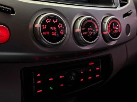 MITSUBISHI L 200 Triton 3.5 V6 HPE 4X4 FLEX CABINE DUPLA AUTOM�TICO, Foto 12