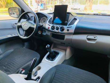 MITSUBISHI L 200 Triton 2.4 16V FLEX GL CABINE DUPLA, Foto 4