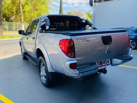 MITSUBISHI L 200 Triton 2.4 16V FLEX GL CABINE DUPLA, Foto 6