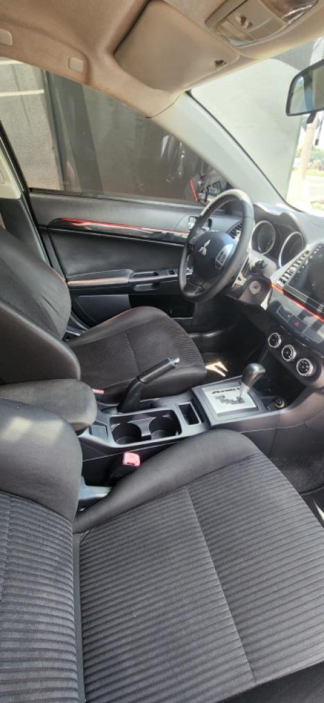 MITSUBISHI Lancer 2.0 16V 4P AUTOM�TICO CVT, Foto 4