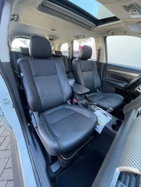 MITSUBISHI Outlander 2.0 16V 4P AUTOMTICO, Foto 23