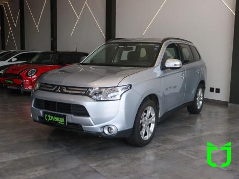 MITSUBISHI Outlander 2.0 16V 4P AUTOMTICO, Foto 3