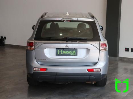 MITSUBISHI Outlander 2.0 16V 4P AUTOMTICO, Foto 5