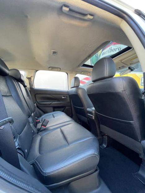 MITSUBISHI Outlander 2.0 16V 4P AUTOM�TICO, Foto 15