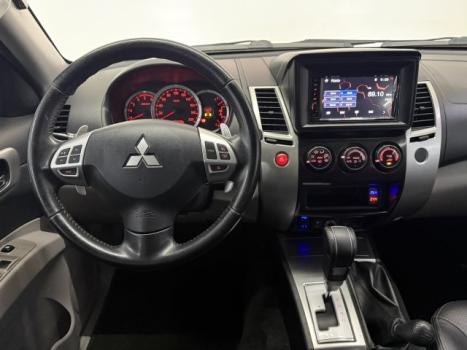 MITSUBISHI Pajero 3.2 16V 4P 4X4 7 LUGARES HPE TURBO DIESEL INTERCOOLER AUTOMTICO, Foto 7