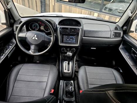 MITSUBISHI Pajero 3.5 V6 24V 4P FLEX HPE 4X4 AUTOM�TICO, Foto 13