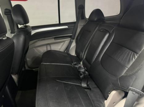 MITSUBISHI Pajero Dakar 3.5 V6 24V 4P HPE FLEX 4X4 7 LUGARES AUTOMÁTICO, Foto 14 MITSUBISHI Pajero Dakar 3.5 V6 24V 4P HPE FLEX 4X4 7 LUGARES AUTOMÁTICO, Foto 14