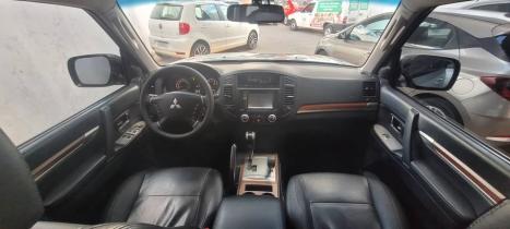 MITSUBISHI Pajero Full 3.2 16V 4P HPE 4X4 TURBO DIESEL AUTOM�TICO, Foto 4