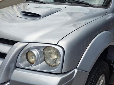 MITSUBISHI Pajero Sport 3.5 V6 24V 4P 4X4 HPE FLEX AUTOM�TICO, Foto 3