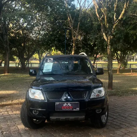 MITSUBISHI Pajero TR4 2.0 16V 4P FLEX, Foto 2 MITSUBISHI Pajero TR4 2.0 16V 4P FLEX, Foto 2