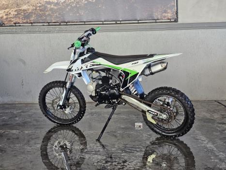 MXF 125 Pro Racing , Foto 2 MXF 125 Pro Racing , Foto 2