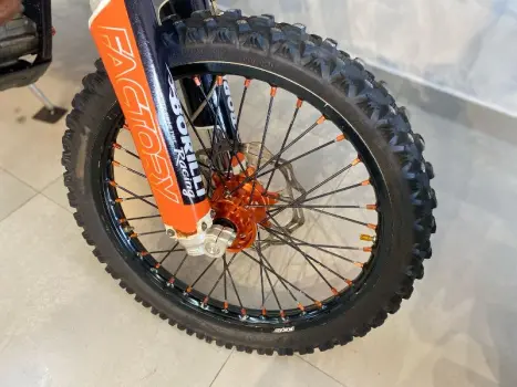 MXF 300 RX BLACK, Foto 3