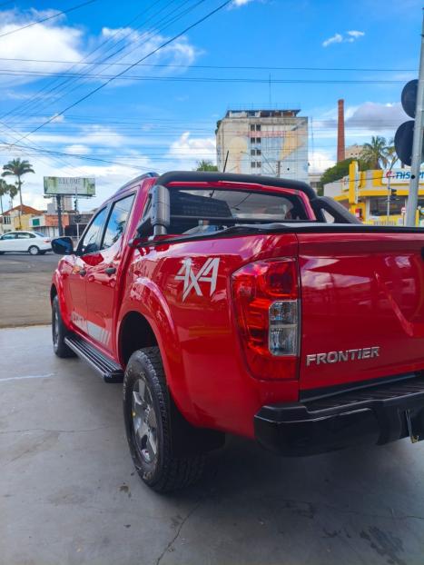 NISSAN Frontier 2.3 16V LE 4X4 CABINE DUPLA BI-TURBO DIESEL AUTOM�TICO, Foto 6