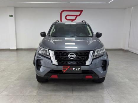 NISSAN Frontier 2.3 ATTACK CABINE DUPLA 4X4 BI-TURBO DIESEL AUTOM�TICO, Foto 3