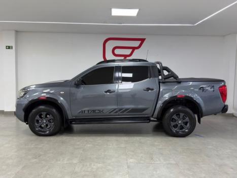 NISSAN Frontier 2.3 ATTACK CABINE DUPLA 4X4 BI-TURBO DIESEL AUTOM�TICO, Foto 4