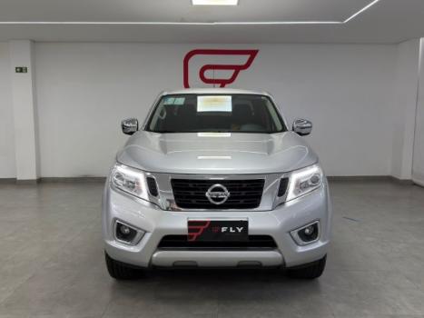 NISSAN Frontier 2.3 16V XE 4X4 CABINE DUPLA BI-TURBO DIESEL AUTOM�TICO, Foto 3