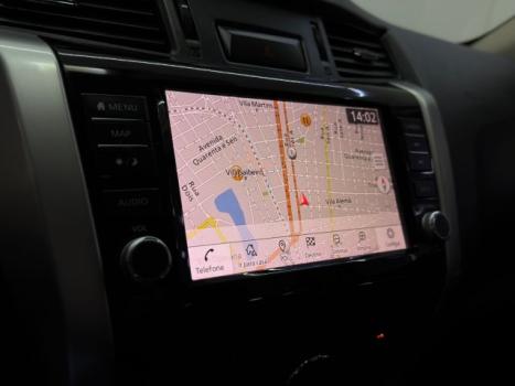 NISSAN Frontier 2.3 16V XE 4X4 CABINE DUPLA BI-TURBO DIESEL AUTOM�TICO, Foto 12