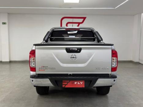 NISSAN Frontier 2.3 16V XE 4X4 CABINE DUPLA BI-TURBO DIESEL AUTOM�TICO, Foto 18