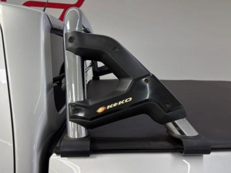 NISSAN Frontier 2.3 16V XE 4X4 CABINE DUPLA BI-TURBO DIESEL AUTOM�TICO, Foto 19