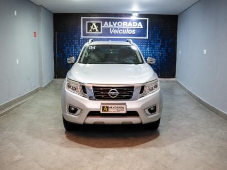 NISSAN Frontier 2.3 16V LE 4X4 CABINE DUPLA BI-TURBO DIESEL AUTOM�TICO, Foto 4